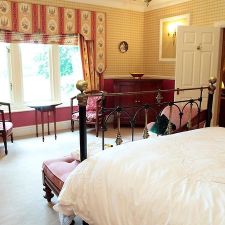 Plas Y Dderwen Bed And Breakfast Аберистуит Экстерьер фото